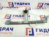 Стеклоподъемник механический задний левый Renault Logan 827217198R