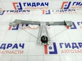 Стеклоподъемник механический задний левый Renault Logan 827217198R