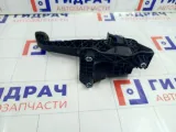 Педаль сцепления Renault Logan 465039034R