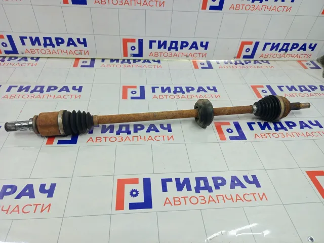 Привод правый Renault Logan 391008165R