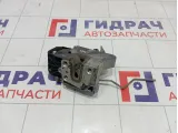 Замок двери передней правой Renault Logan 805022808R