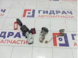 Замок зажигания Renault Logan 487004438R