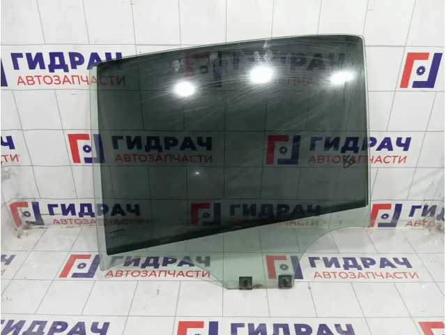 Стекло двери задней левой Renault Logan 823019594R
