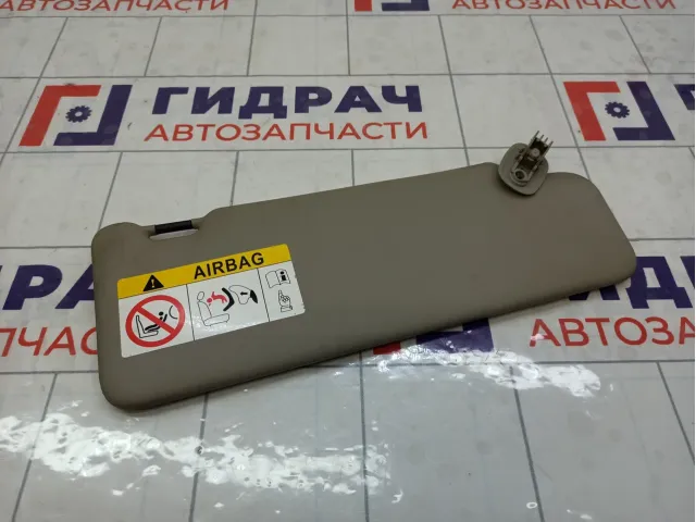 Козырек солнцезащитный правый Renault Logan
