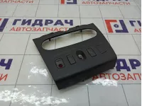 Накладка торпедо Renault Logan 275009384R