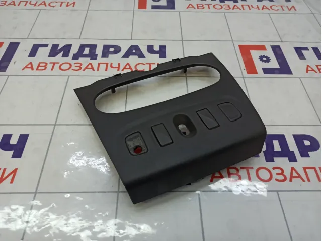 Накладка торпедо Renault Logan 275009384R