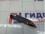 Отражатель в задний бампер левый Renault Logan 265659019R