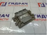 Блок управления двигателем Renault Logan 237109054R