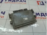 Блок управления двигателем Renault Logan 237109054R