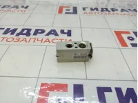 Клапан кондиционера Renault Logan 922700505R