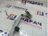 Петля багажника левая Renault Logan 904019455R