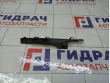 Накладка решетки стеклоочистителя правая Renault Logan 668223701R