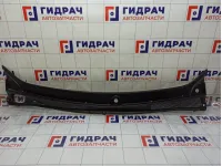 Решетка под лобовое стекло (Жабо) Renault Logan 668115673R