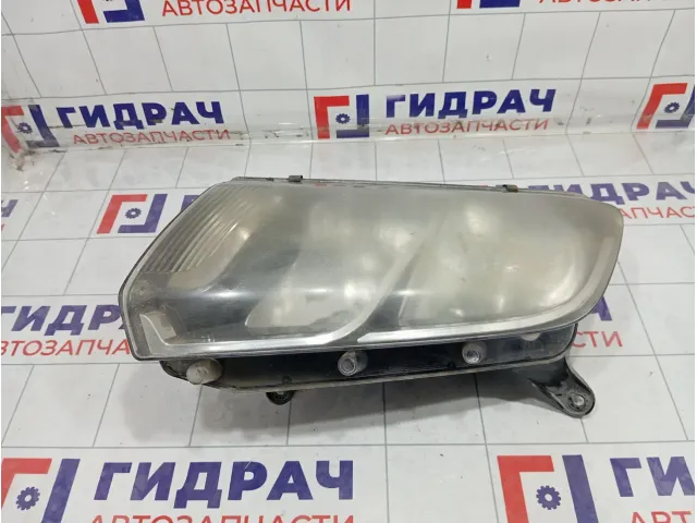 Фара левая Renault Logan 260607796R