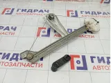Стеклоподъемник механическое заднее левое Renault Logan 827217198R