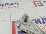 Стеклоподъемник механическое заднее правое Renault Logan 827202131R