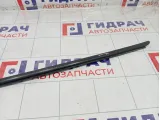 Накладка стекла переднего левого Renault Logan 808210417R