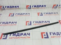 Накладка стекла переднего правого Renault Logan 808206884R