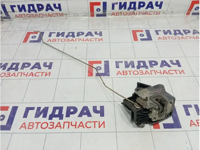 Замок двери задней правой Renault Logan 825024490R