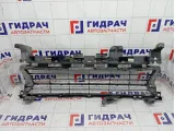 Решетка бампера переднего центральная Renault Logan 622542439R