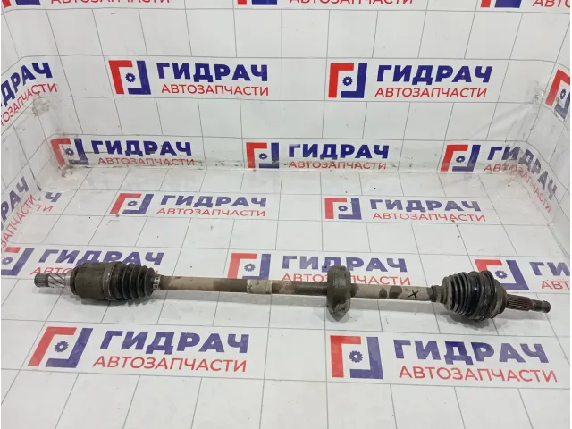 Привод передний правый Renault Logan 391004298R