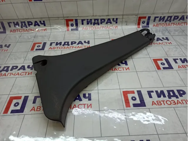 Обшивка стойки средней левой верхняя Renault Logan 769165925R