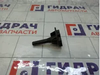 Крепление (болт) запасного колеса Renault Logan 7703041034