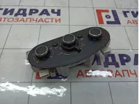 Блок управления отопителем (печкой) Renault Logan 275101698R