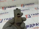 Кнопка аварийной сигнализации Renault Logan 252100502R