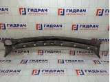 Решетка под лобовое стекло (Жабо) Renault Logan 668115673R
