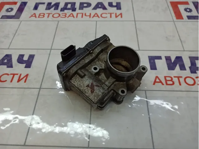 Дроссельная заслонка Renault Logan 161206381R