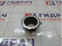 Фланец Renault Logan 165785537R