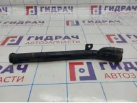 Трубка охлаждающей жидкости металлическая Renault Logan 2 7700869985