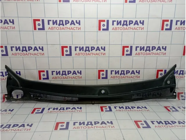 Решетка стеклоочистителя Renault Logan 2 668115673R