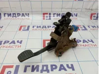 Педаль сцепления Renault Logan 2 465031874R