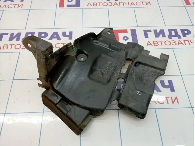 Пыльник двигателя передний левый Renault Logan 2 638311798R