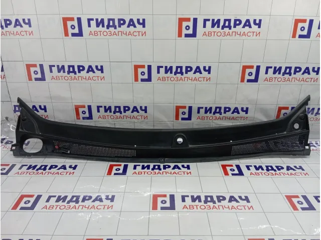 Решетка стеклоочистителей Renault Logan 2 668115673R