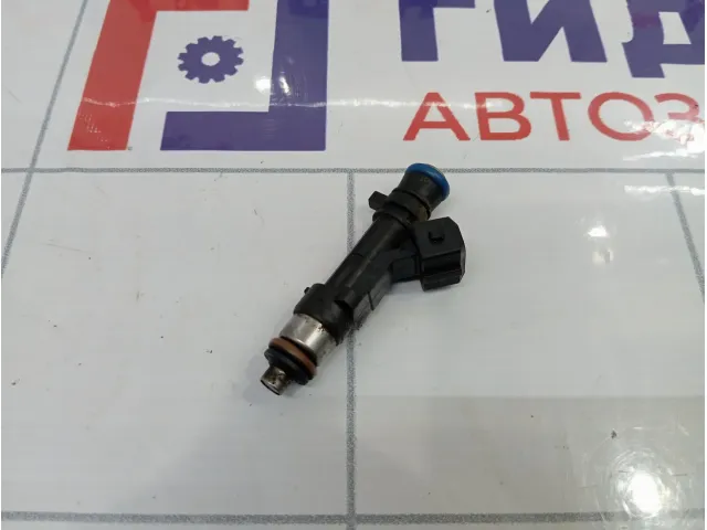 Форсунка инжекторная электрическая Renault Logan 2 8200227124