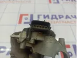 Моторчик стеклоочистителя передний Renault Logan 2 288159333R.