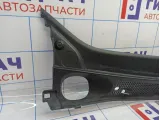 Решетка стеклооч. (планка под лобовое стекло) Renault Logan 2 668115673R. Царапины.
