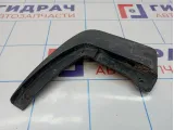 Брызговик задний правый Renault Logan 2 767480113R. Царапины.