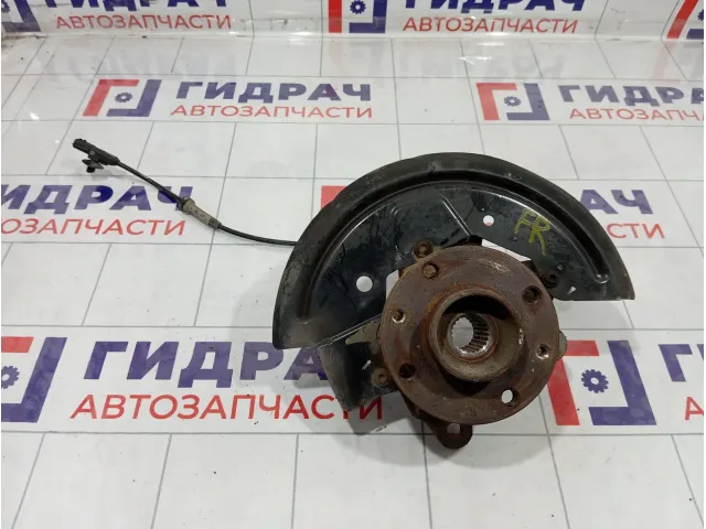 Кулак поворотный передний правый Renault Logan 2 400143444R