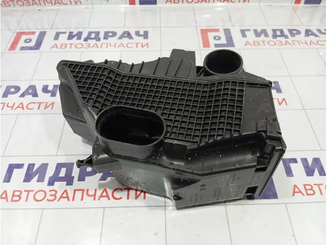 Корпус воздушного фильтра Renault Logan 2 165000974R
