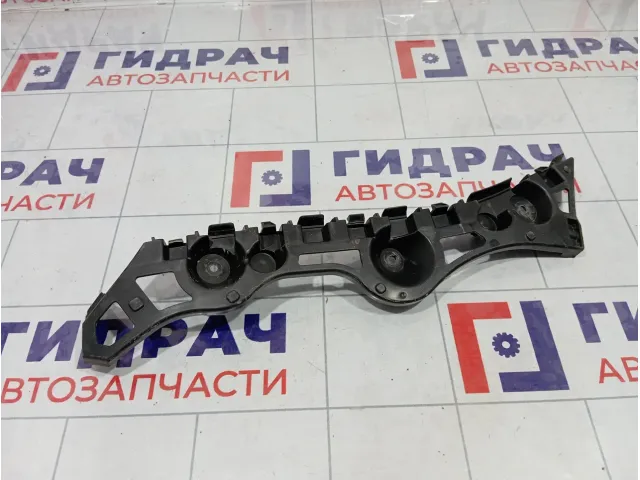 Кронштейн заднего бампера правый Renault Logan 2 850445346R