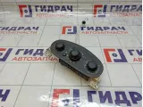 Блок управления отопителем Renault Logan 2 275100922R