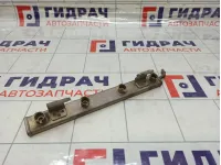 Рейка топливная (рампа) Renault Logan 2 175200117R