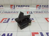 Замок двери задней правой Renault Logan 2 825024490R