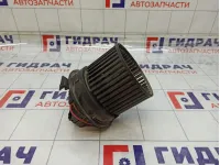 Моторчик отопителя Renault Logan 2 272102798R