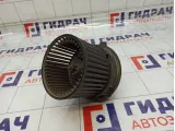 Моторчик отопителя Renault Logan 2 272102798R