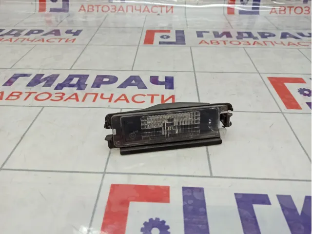 Фонарь подсветки номера Renault Logan 2 8200957874